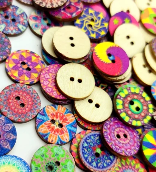 kf-Hdd892e086d3d4c99a1250a78105ad13ab-100Pcs-Multicolor-Retro-Pattern-Wooden-Buttons-For-Handwork-Sewing-Scrapbook-DIY-Crafts-Clothing-Accessories-Gift-Card